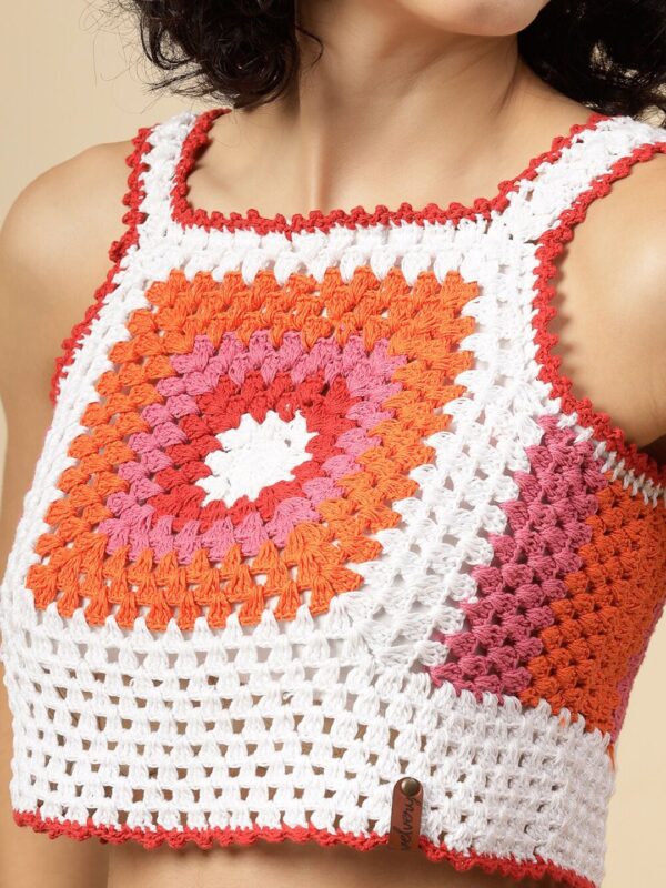 Shoulder Straps Sleeveless Floral Print Cotton Crochet Crop Top - Image 2