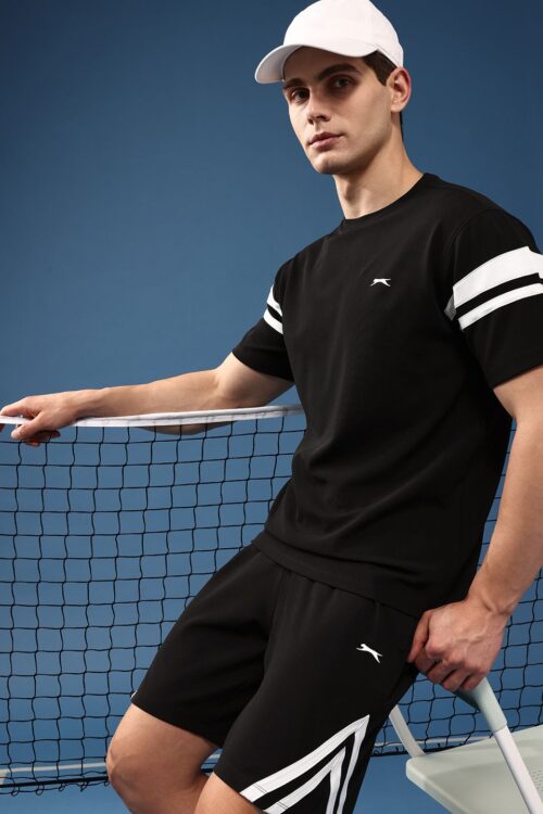 Solid T-Shirt With Regular Shorts