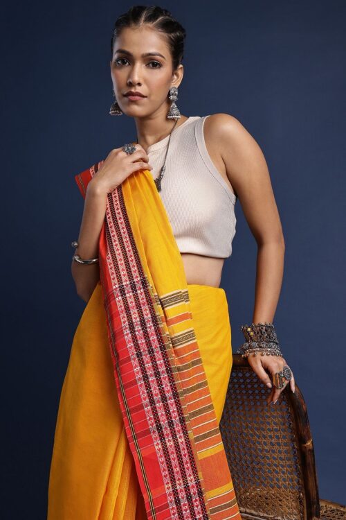 Begampuri Handloom Cotton Woven Design Saree With Blouse Piece