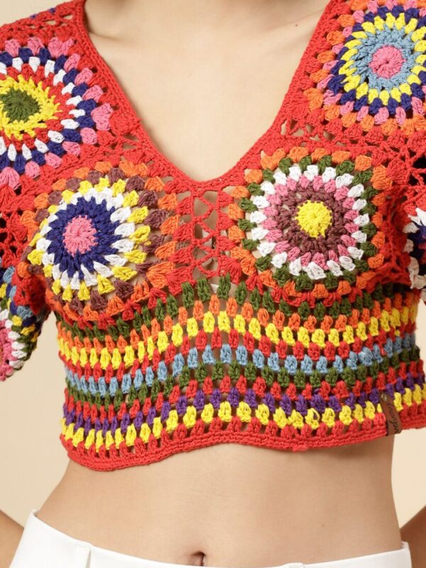 Floral Printed Puff Sleeve Cotton Crochet Styled Back Crop Top - Image 2